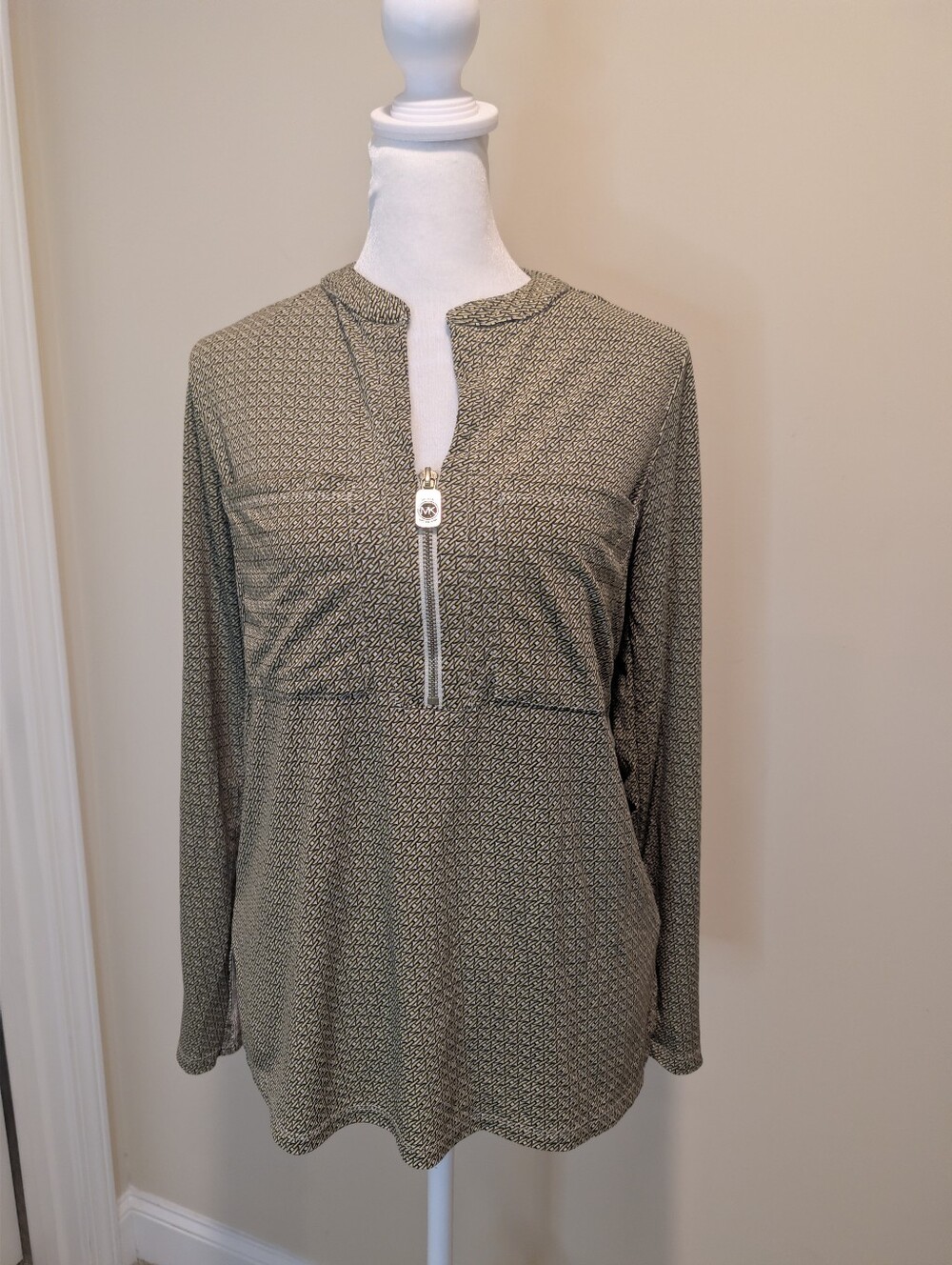 MICHAEL Michael Kors Olive Green Chain link  Long-Sleeve Zip Top